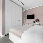 Theviewa10 Deichkieker 1